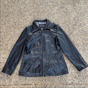 WILSON’S LEATHER JACKET  